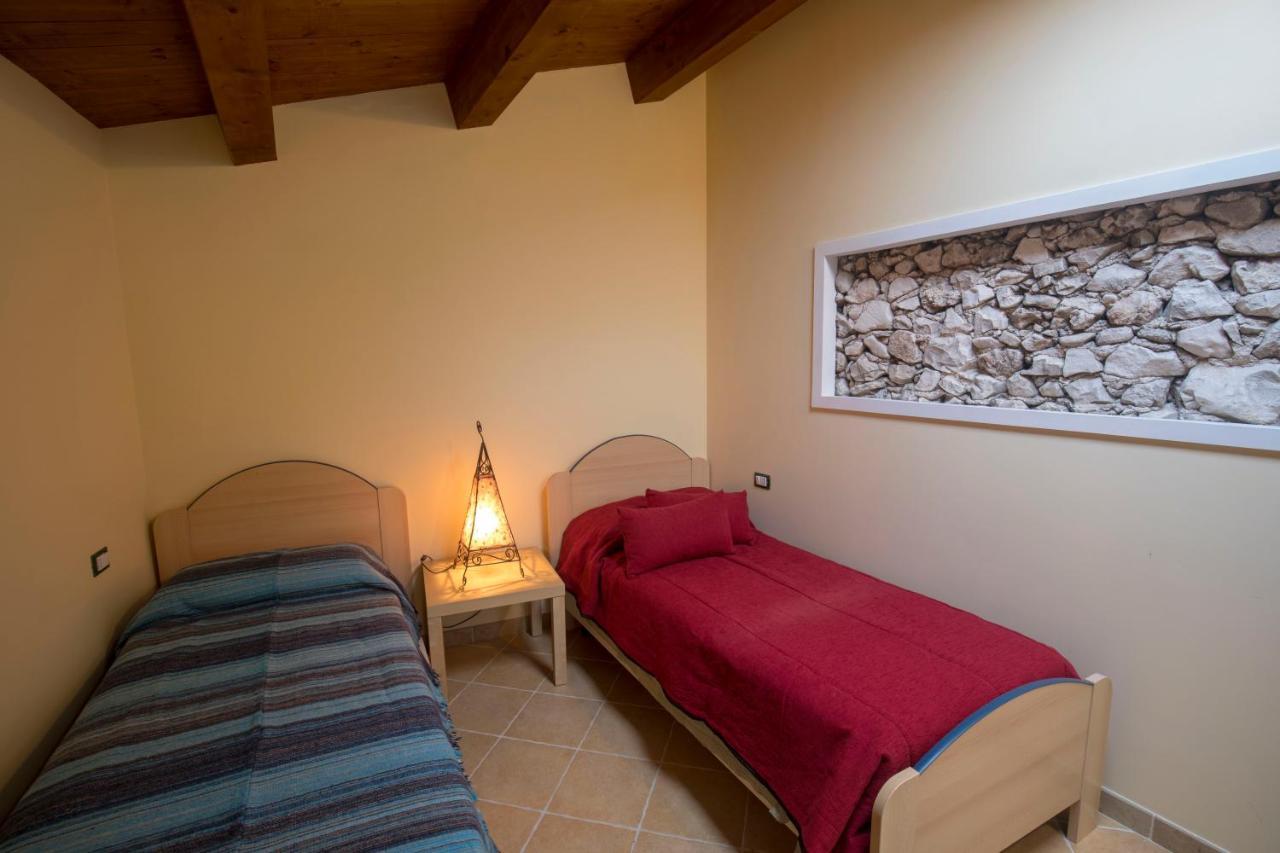 La Casa Di Angizia Hotel Gagliano Aterno Ngoại thất bức ảnh